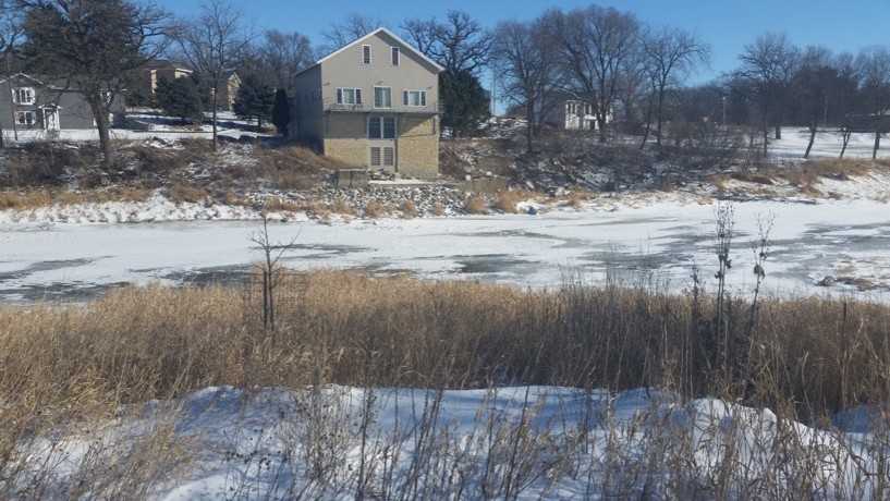 Click here to enlarge image