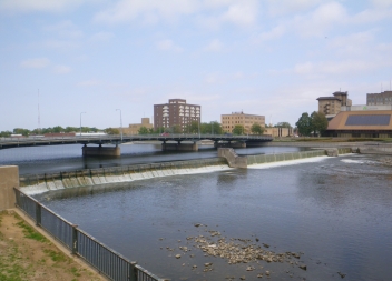 Click here to enlarge image