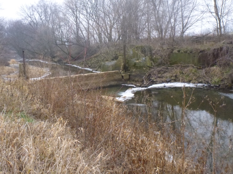 Upstream view of dam ruins